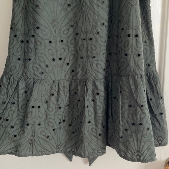 NWT LOFT Button Front Eyelet Sleeveless Shirtwaist Dress, Size XS - Picture 7 of 7